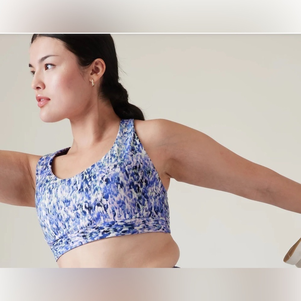 Athleta Ultimate A-C Sports Bra
